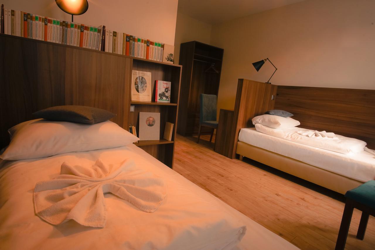 Hotel Bett Und Buch Berlin Exteriör bild